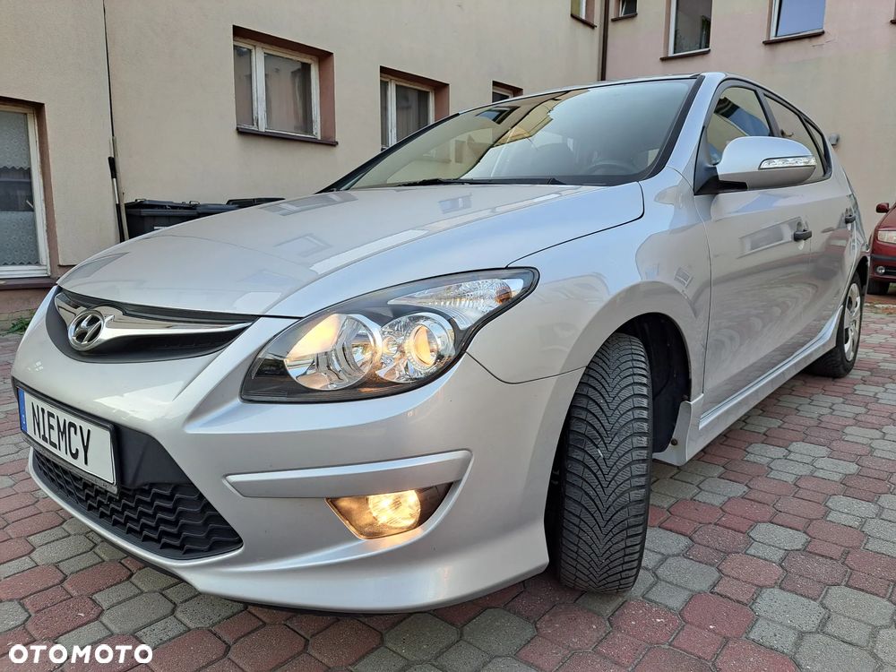 Hyundai i30 1.6 CRDi Blue Classic - 1
