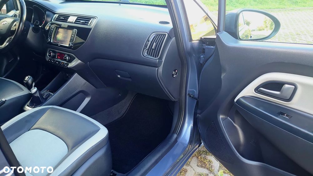 Kia Rio 1.4 Business Line - 35