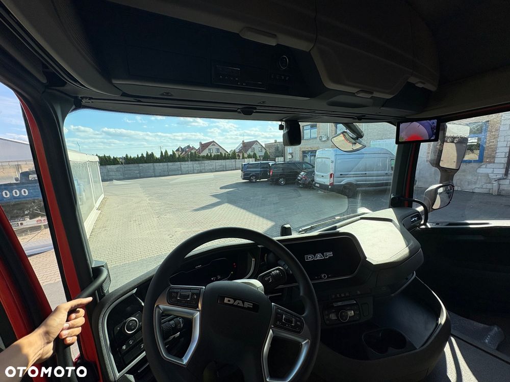 DAF XF - 10