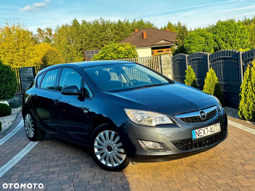 Opel Astra - 4
