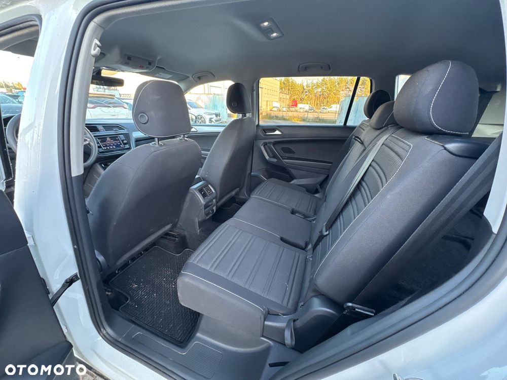 Volkswagen Tiguan Allspace - 20