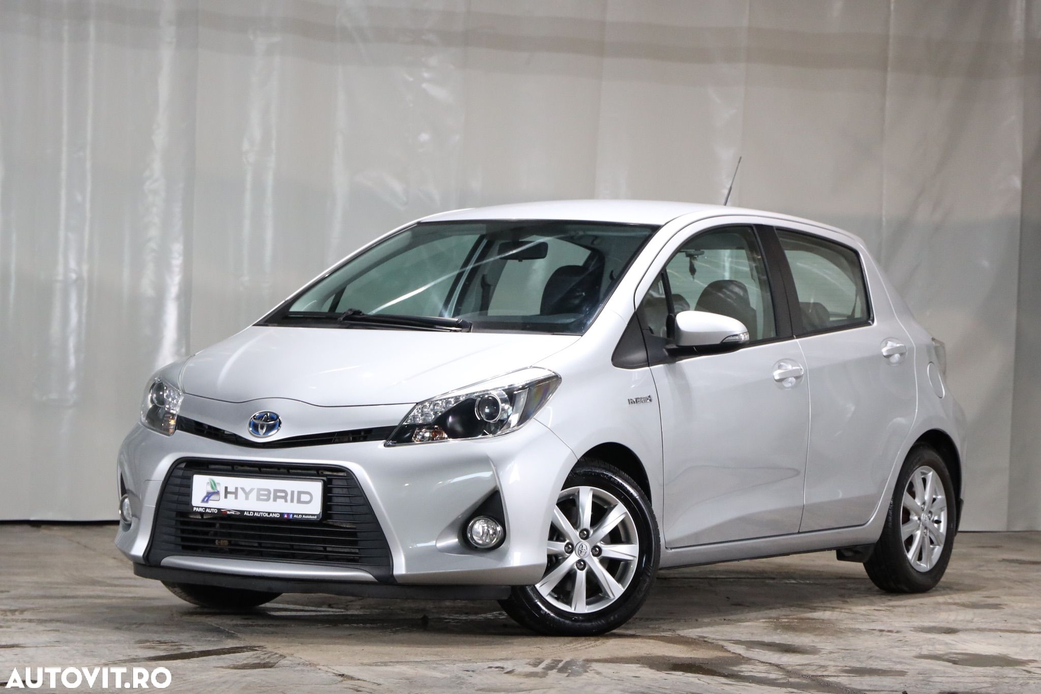 Toyota Yaris - 1