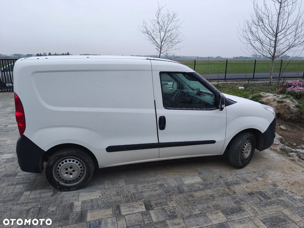 Opel Combo - 4