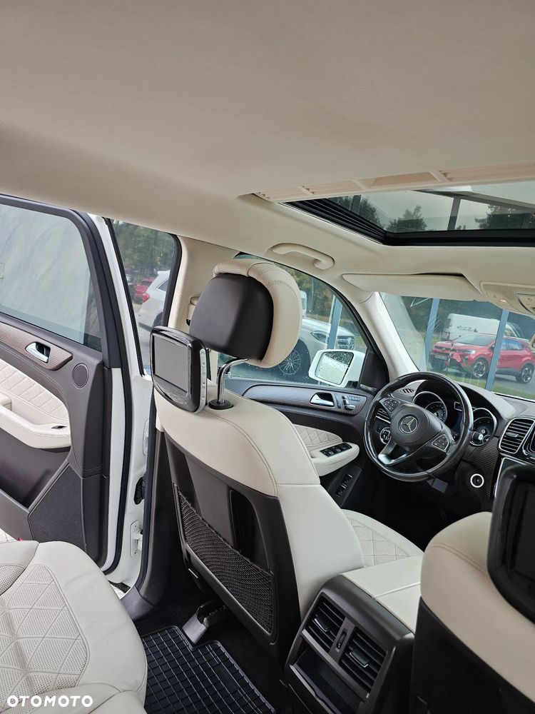 Mercedes-Benz GLS 350 d 4-Matic - 10