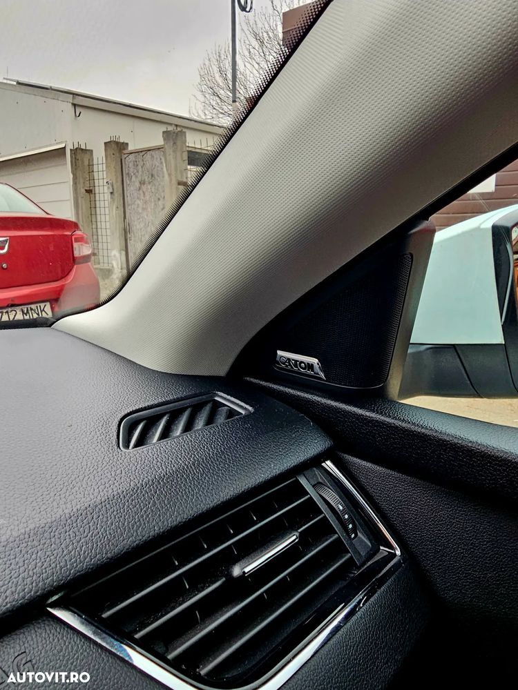 Skoda Octavia 1.6 TDI DSG Style - 8