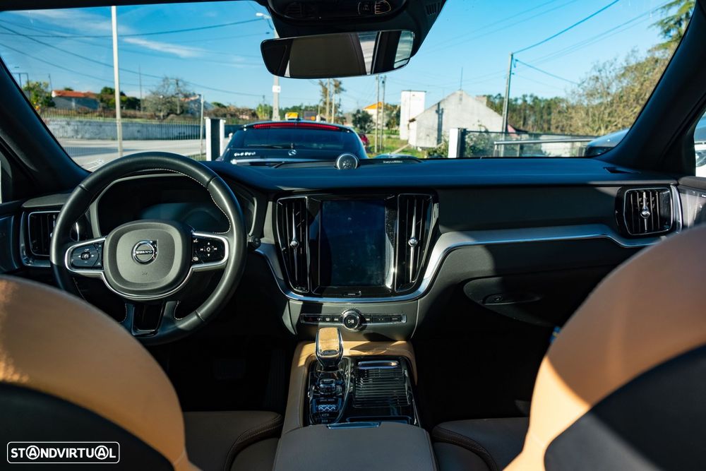 Volvo V60 2.0 T8 AWD TE Inscription - 30