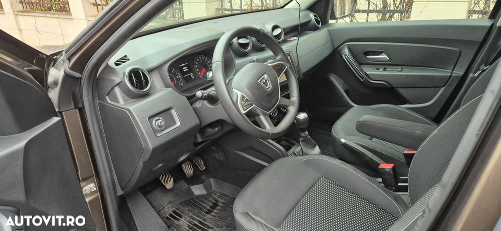 Dacia Duster TCe 130 GPF Comfort - 5