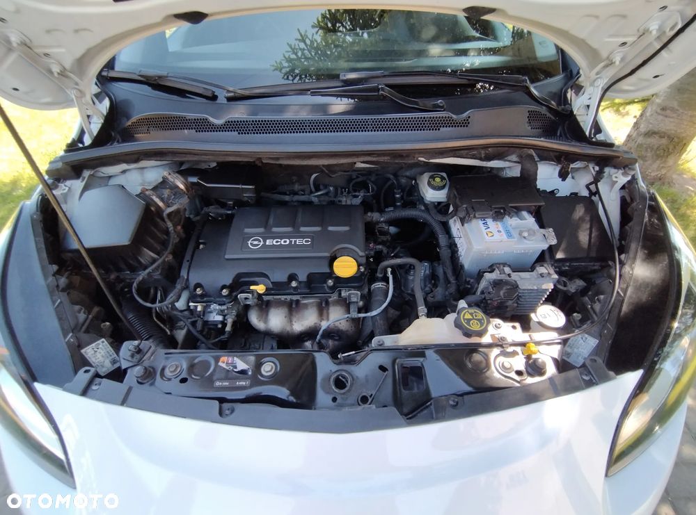 Opel Corsa 1.4 Enjoy - 40