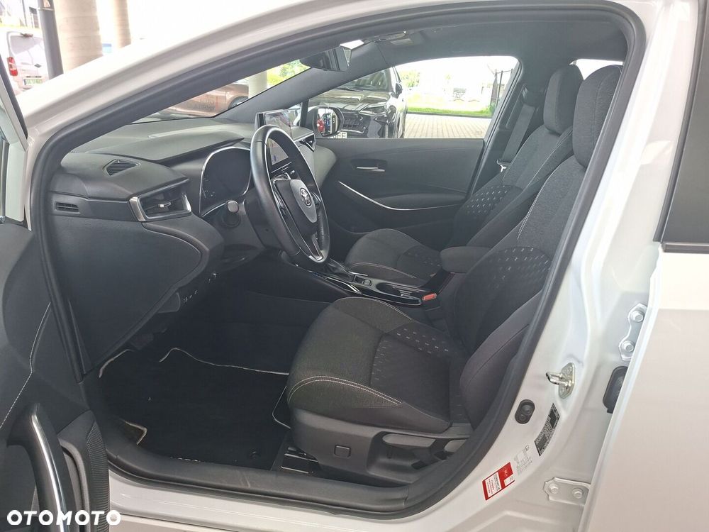 Toyota Corolla - 15