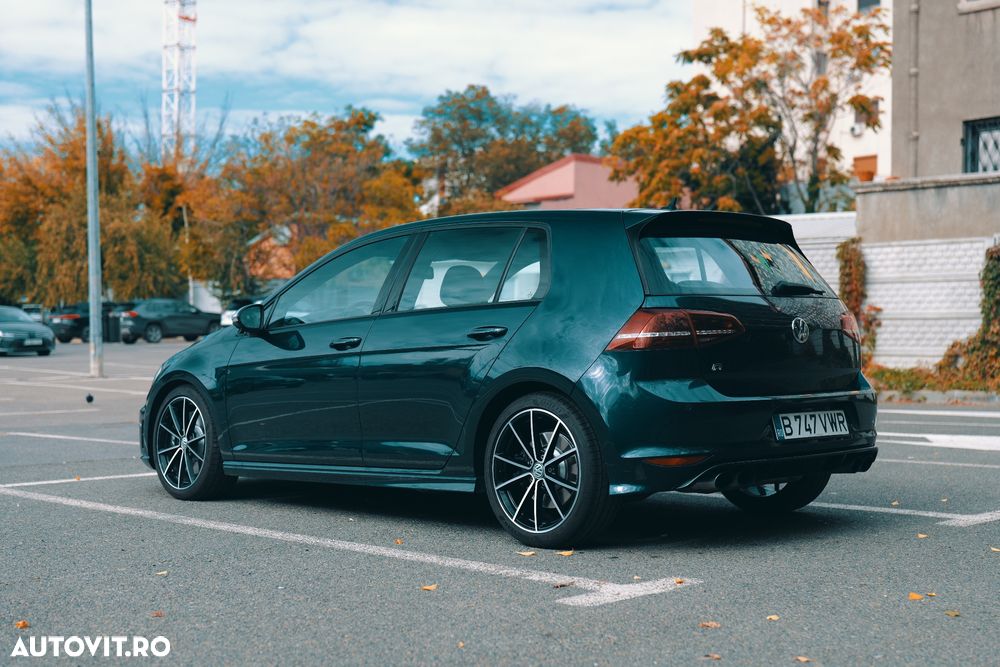Volkswagen Golf R 4Motion BlueMotion Technology - 3