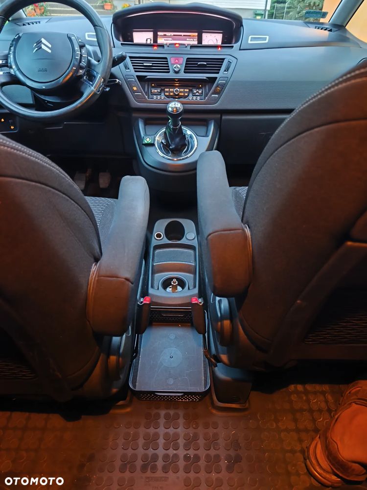 Citroën C4 Picasso - 9