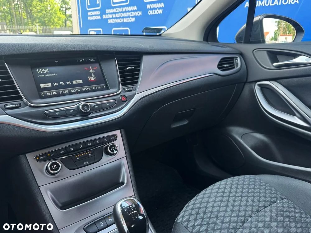 Opel Astra - 8