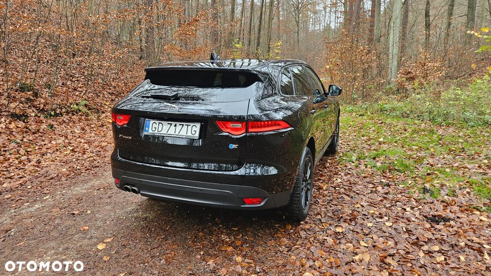 Jaguar F-Pace 2.0 i4D RWD Pure - 8