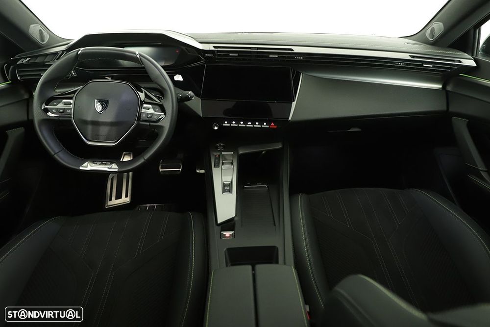 Peugeot 408 1.2 PureTech GT EAT8 - 8