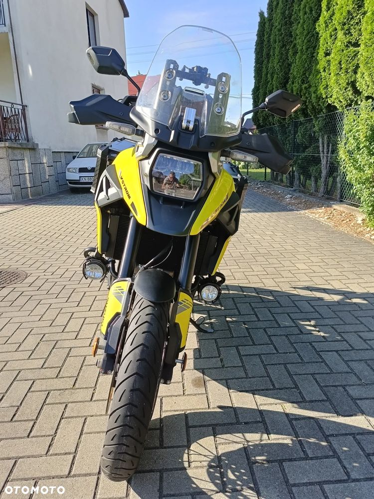 Suzuki V-STROM - 3
