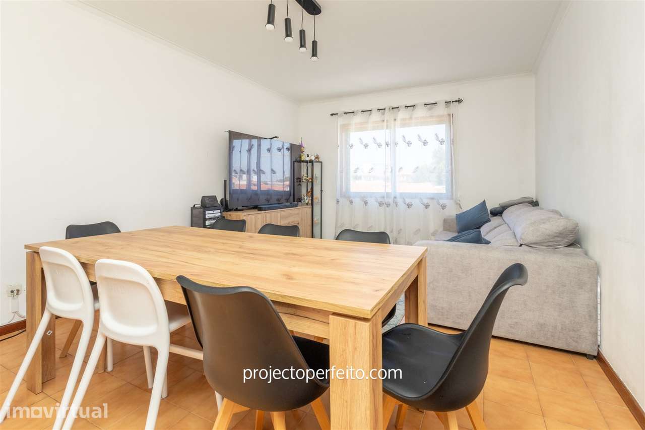 Apartamento T3 Venda em Vilar de Andorinho,Vila Nova de Gaia - Grande imagem: 2/18