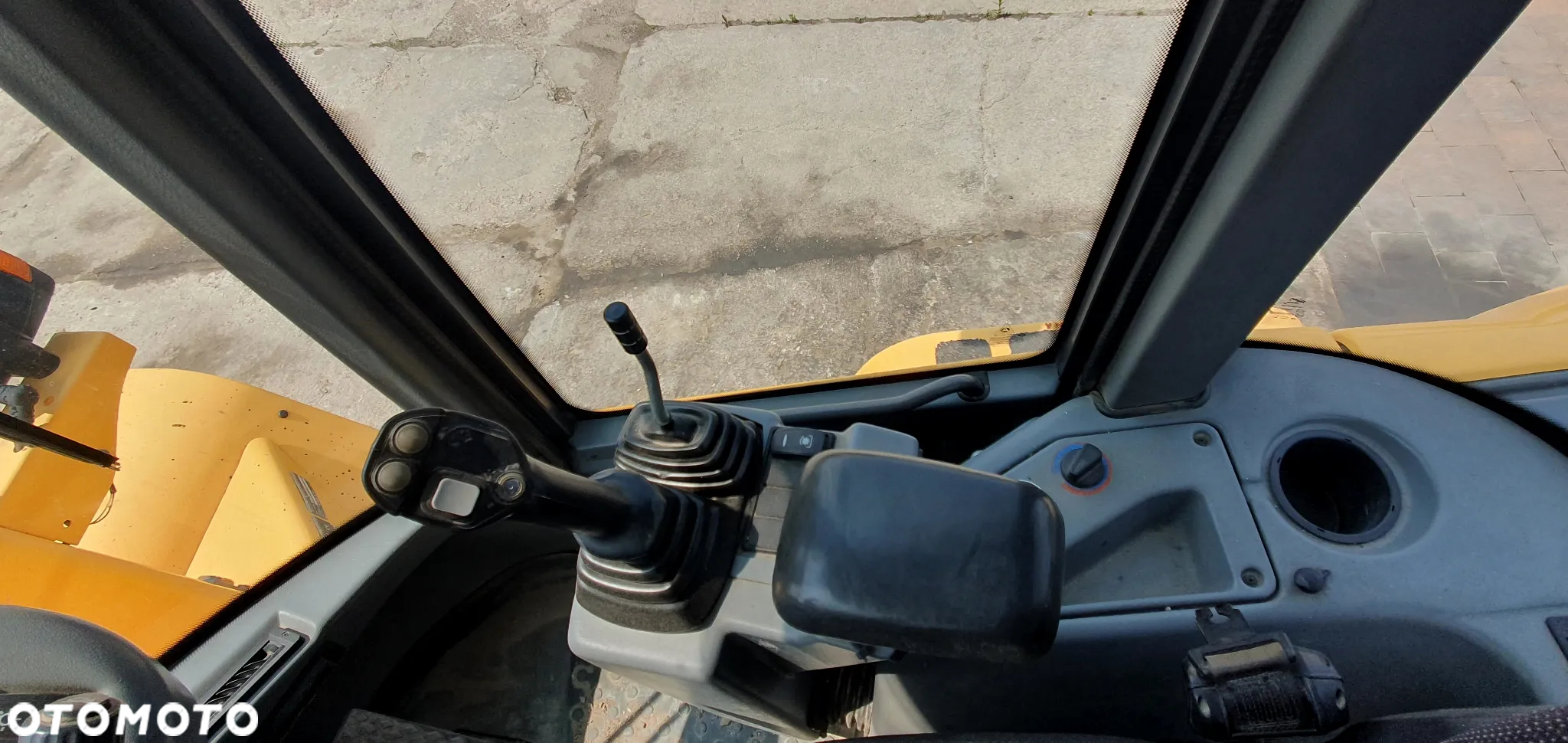 Volvo L30G - 10
