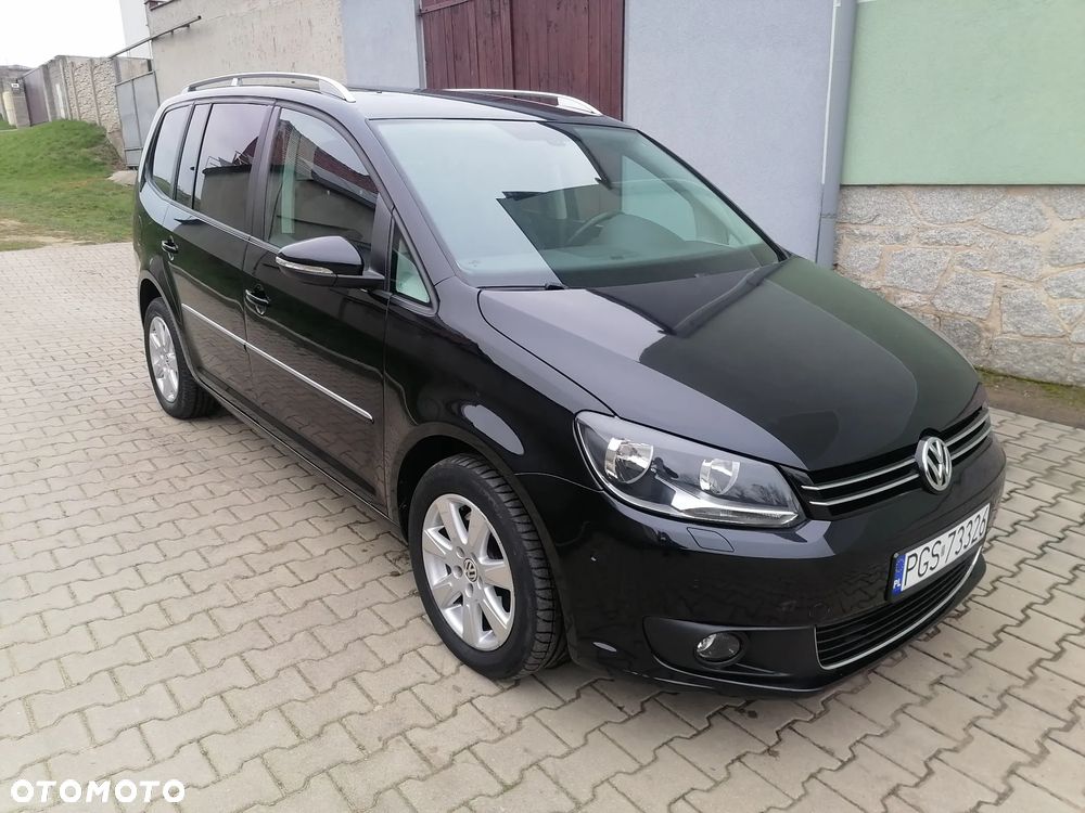 Volkswagen Touran - 4
