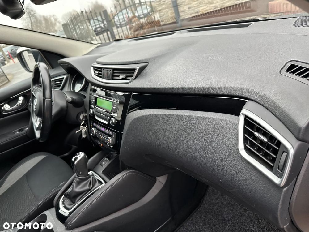 Nissan Qashqai 1.6 DCi Xtronic ACENTA - 13