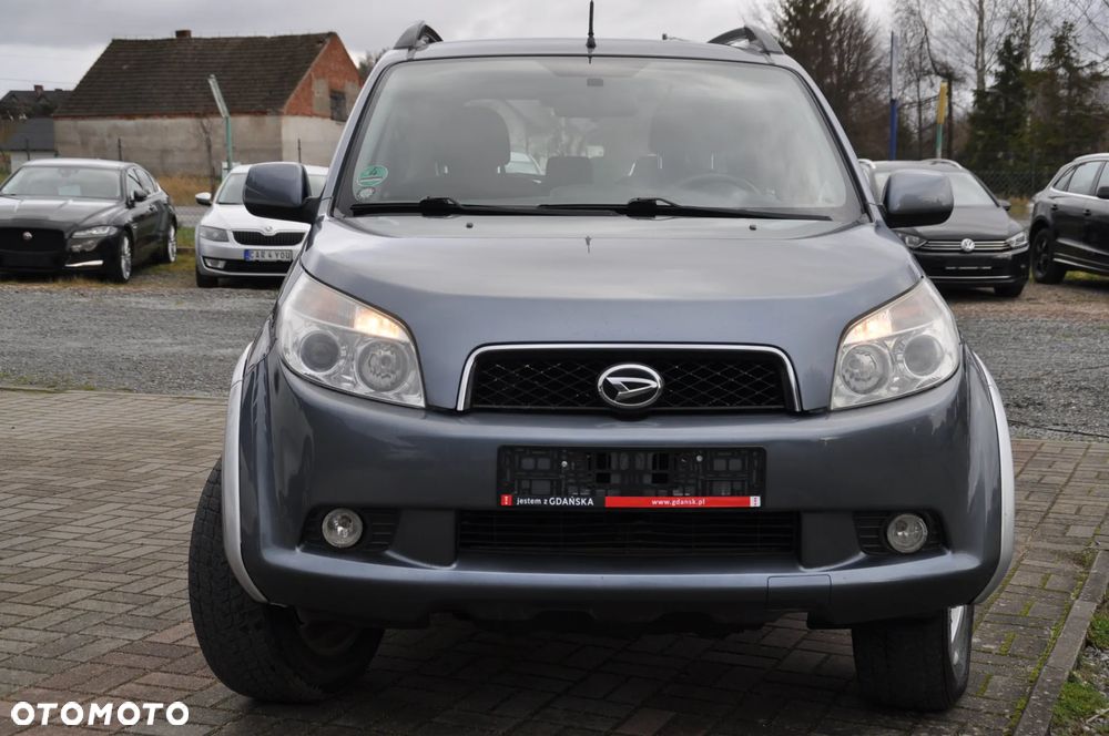 Daihatsu Terios 4WD Top S - 2