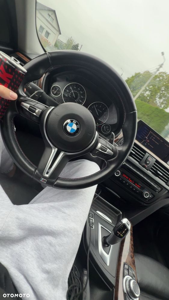 BMW Seria 3 328i - 15