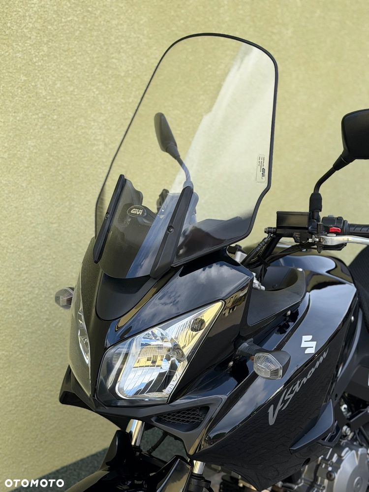 Suzuki DL - 28