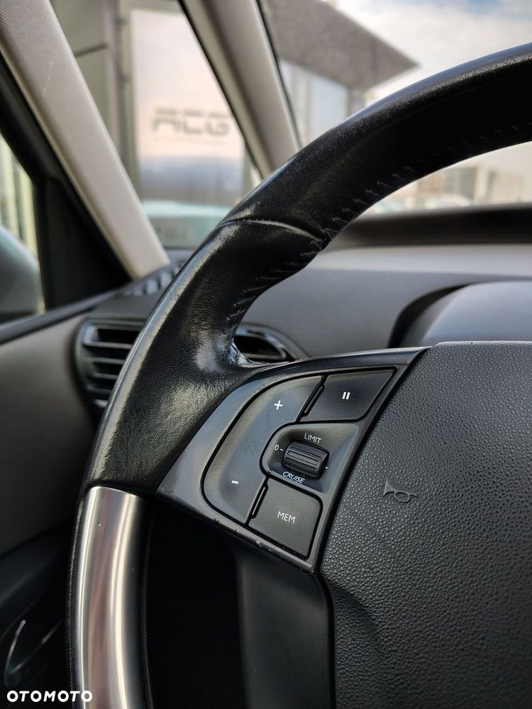 Citroën C4 SpaceTourer 1.5 BlueHDi Feel S&S - 16