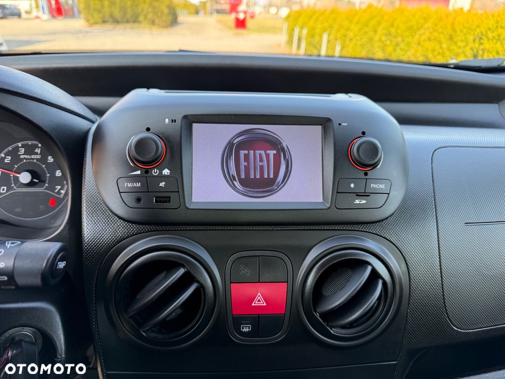 Fiat Qubo 1.4 8V Lounge - 14