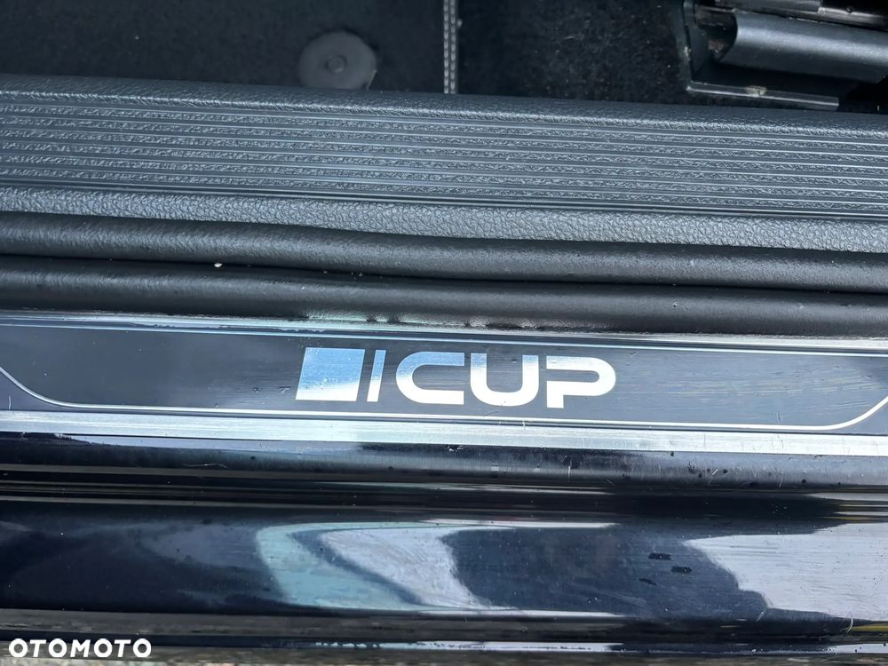 Volkswagen Golf 1.2 TSI BlueMotion Technology Cup - 11