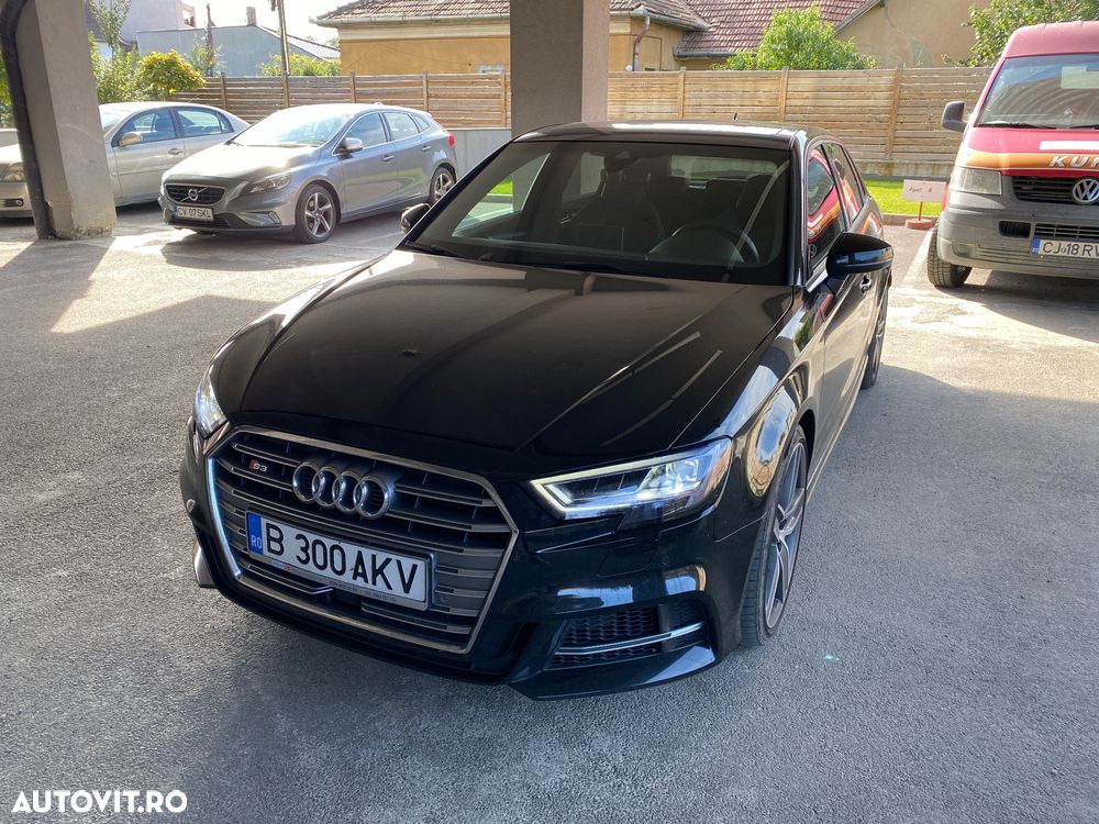 Audi S3 2.0 TFSI quattro S tronic - 1