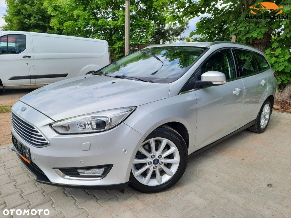 Ford Focus 1.5 EcoBoost STart-Stopp-System TITANIUM - 4