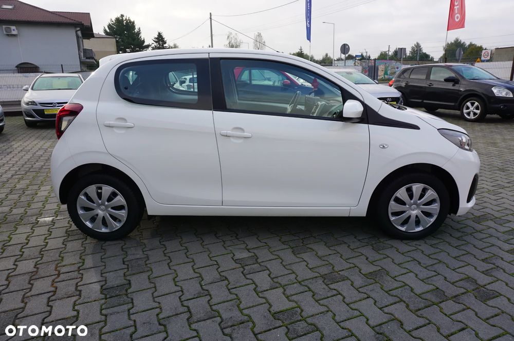 Peugeot 108 - 12
