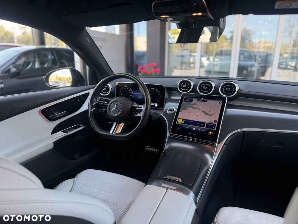 Mercedes-Benz GLC 200 mHEV 4-Matic AMG Line - 28