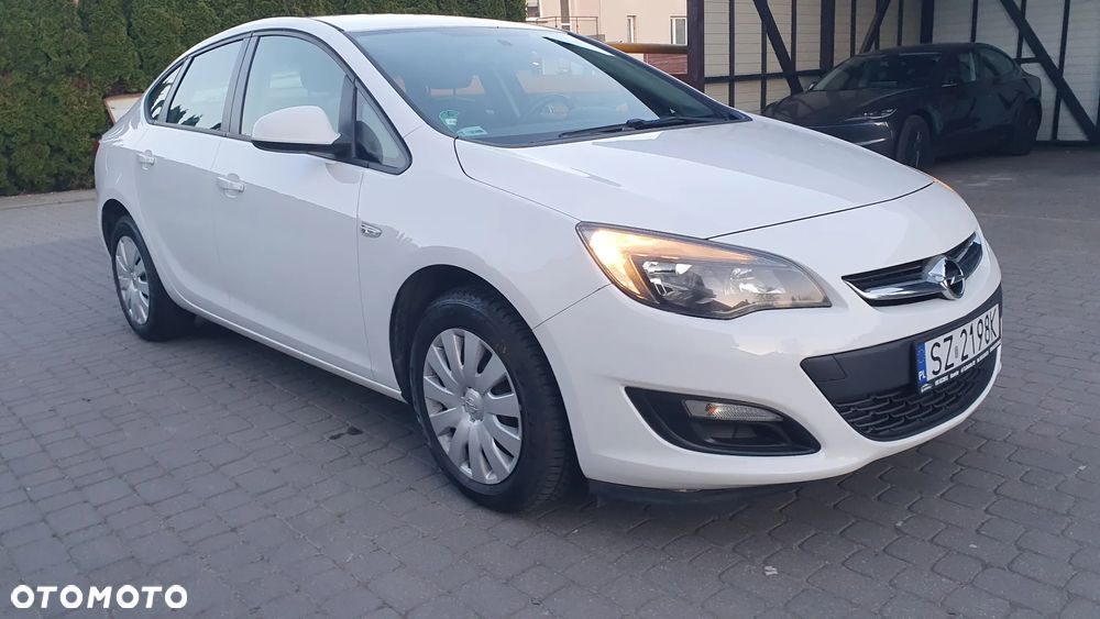 Opel Astra 1.4 T Energy EU6 - 1