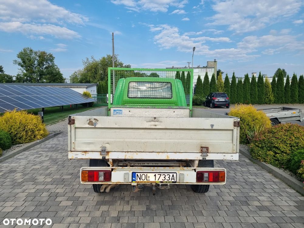 Volkswagen Transporter - 9