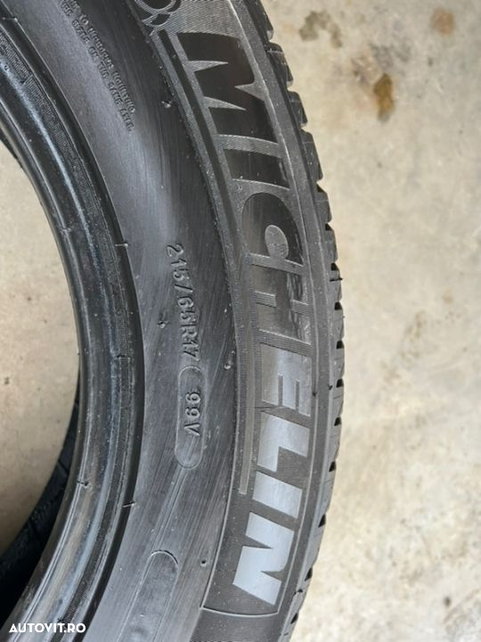 vând 4 anvelope 215/65/17 Michelin de vară ca noi - 6