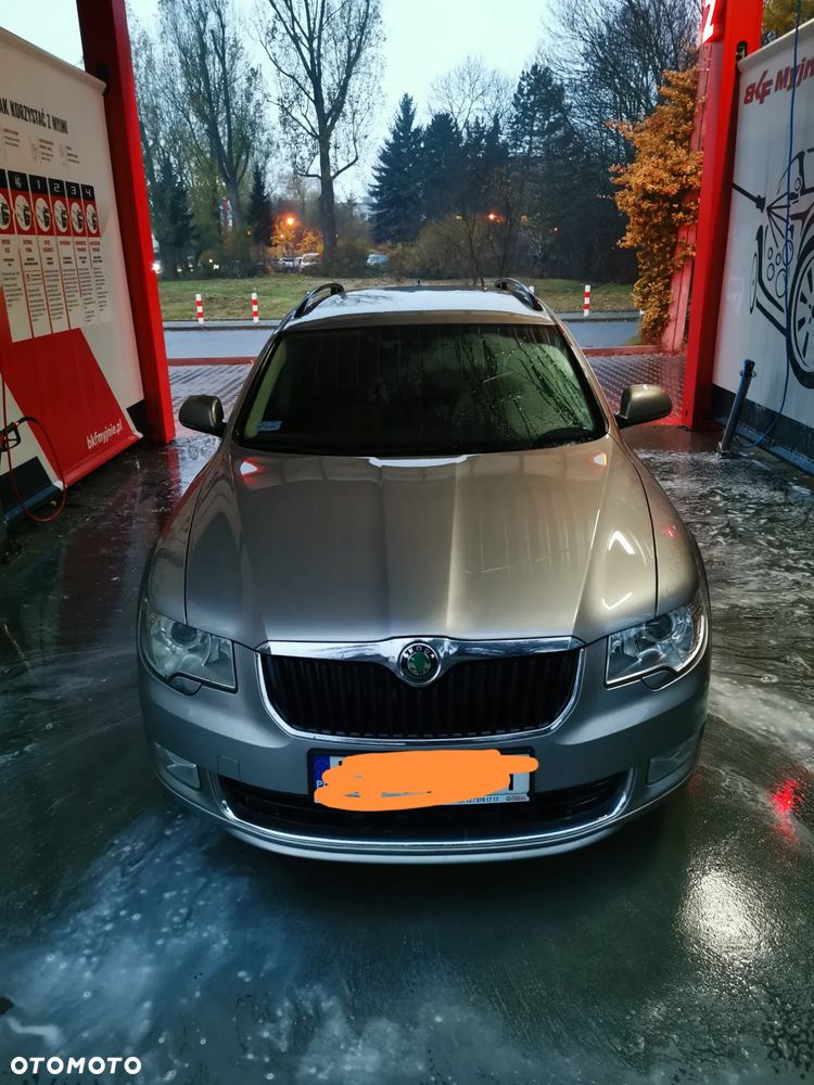 Skoda Superb 1.8 TSI Ambition - 4