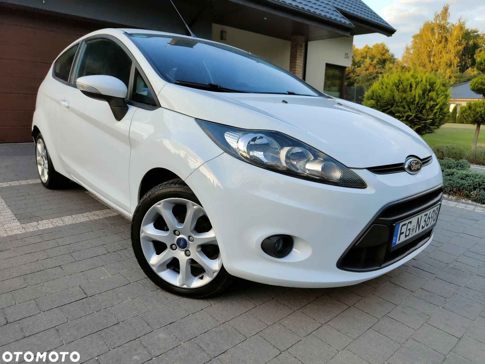 Ford Fiesta 1.25 Champions Edition - 1