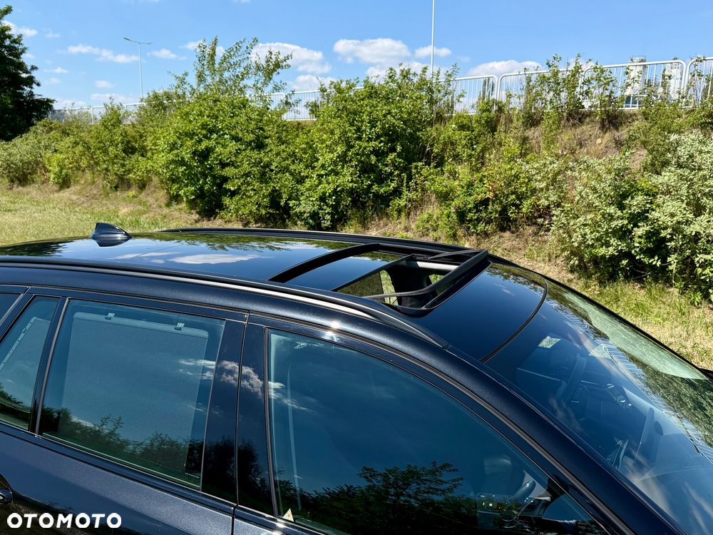 BMW Seria 5 520d xDrive MHEV Sport Line sport - 10
