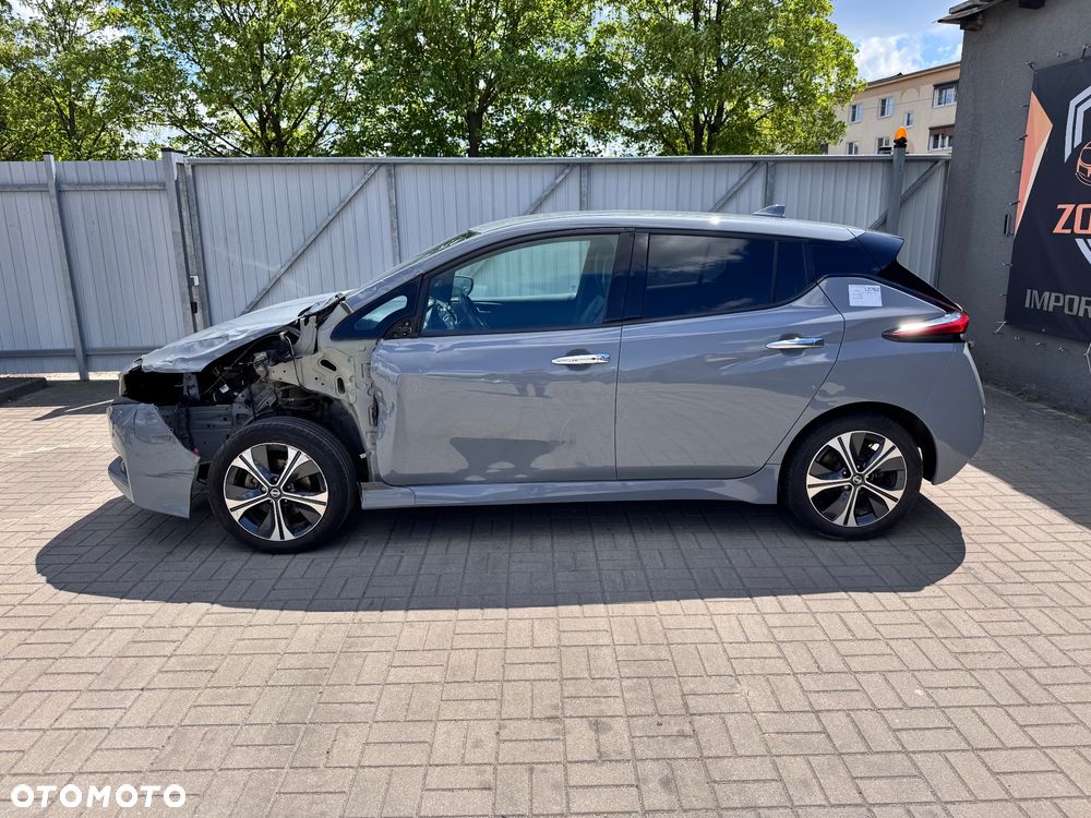 Nissan Leaf Standard - 2