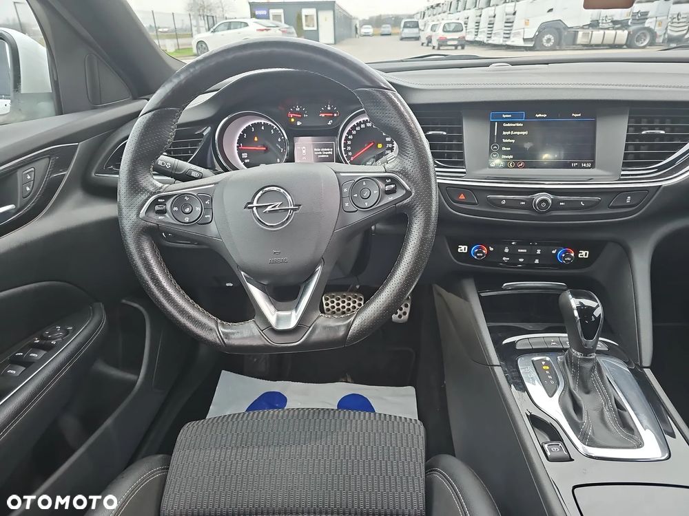 Opel Insignia 1.5 T Innovation S&S - 11