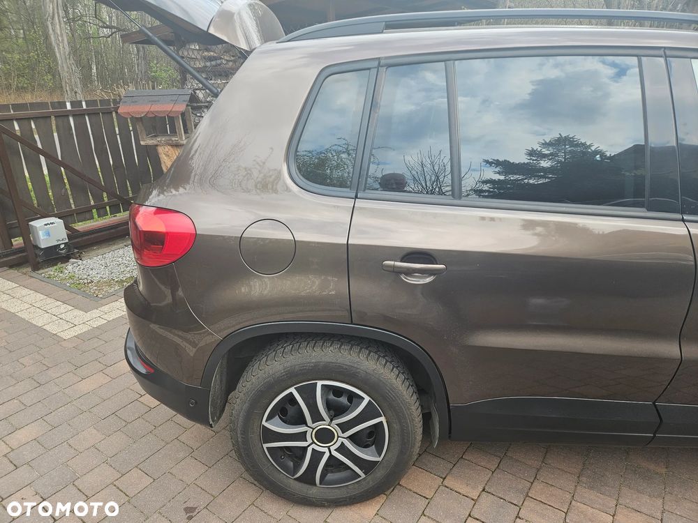 Volkswagen Tiguan - 16
