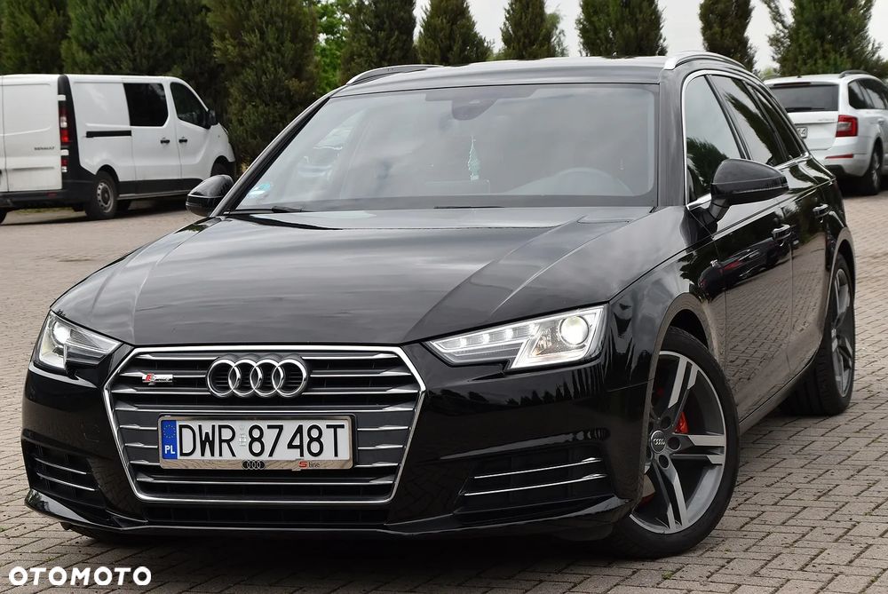 Audi A4 Avant 2.0 TDI DPF S line Sportpaket - 2