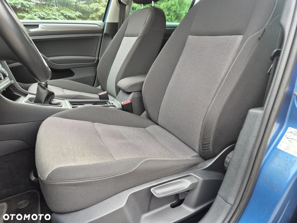 Volkswagen Golf 1.2 TSI BlueMotion Technology Comfortline - 23