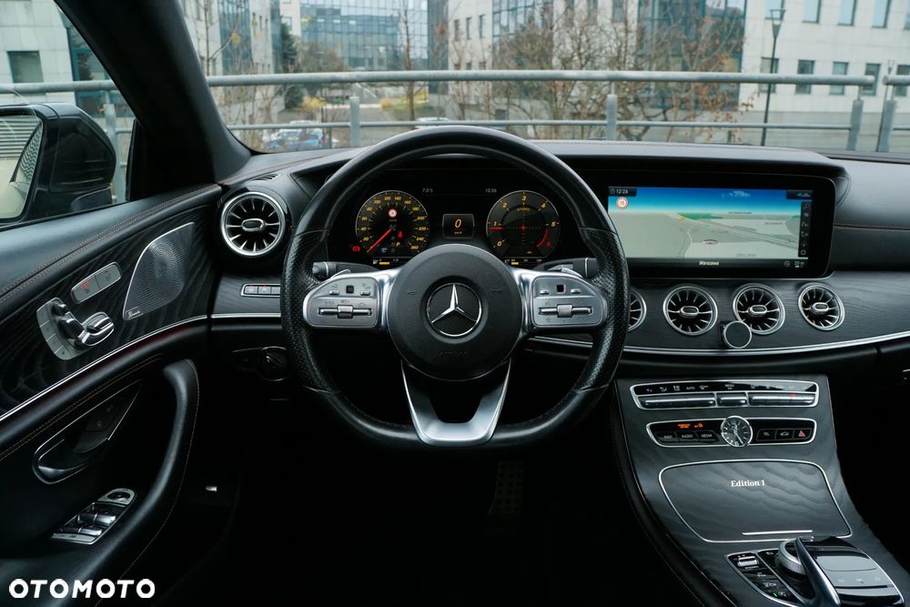 Mercedes-Benz CLS 300 d 9G-TRONIC AMG Line - 26