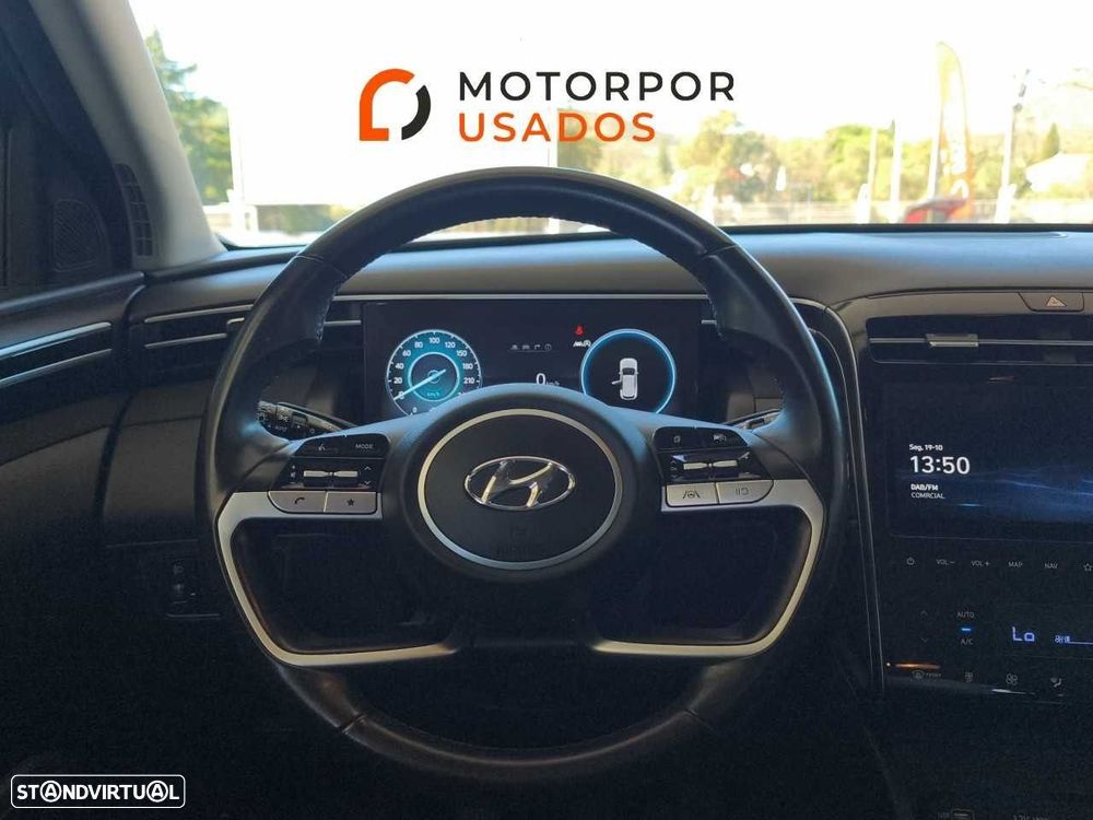 Hyundai Tucson 1.6 CRDi Premium - 16