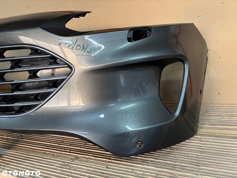 Ford Kuga MK3 2019- zderzak przedni zwykły - 2