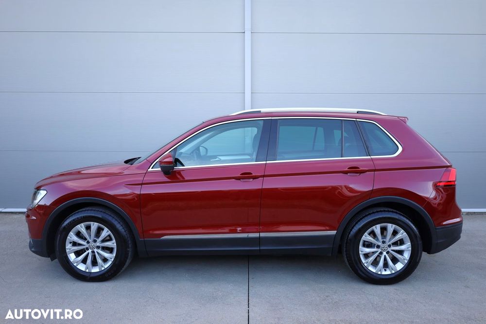 Volkswagen Tiguan - 5