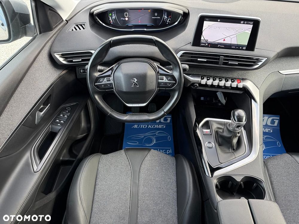 Peugeot 5008 1.2 PureTech Active Pack S&S - 23