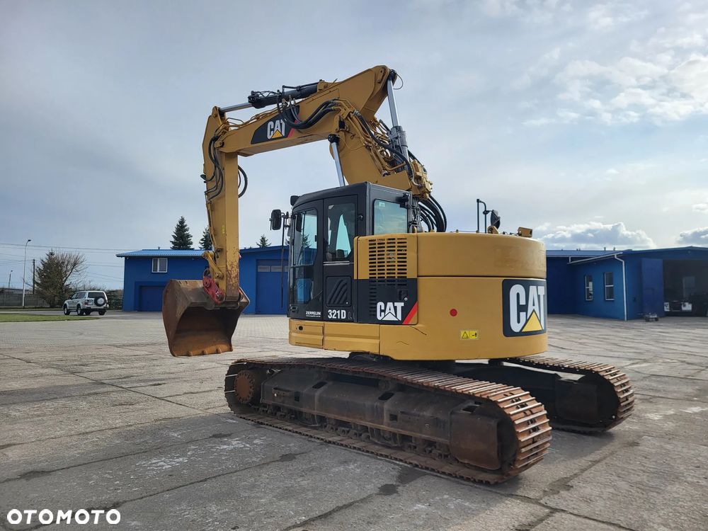 Caterpillar 321 D LCR spr z Niemiec 26800 kg krótki tył - 2
